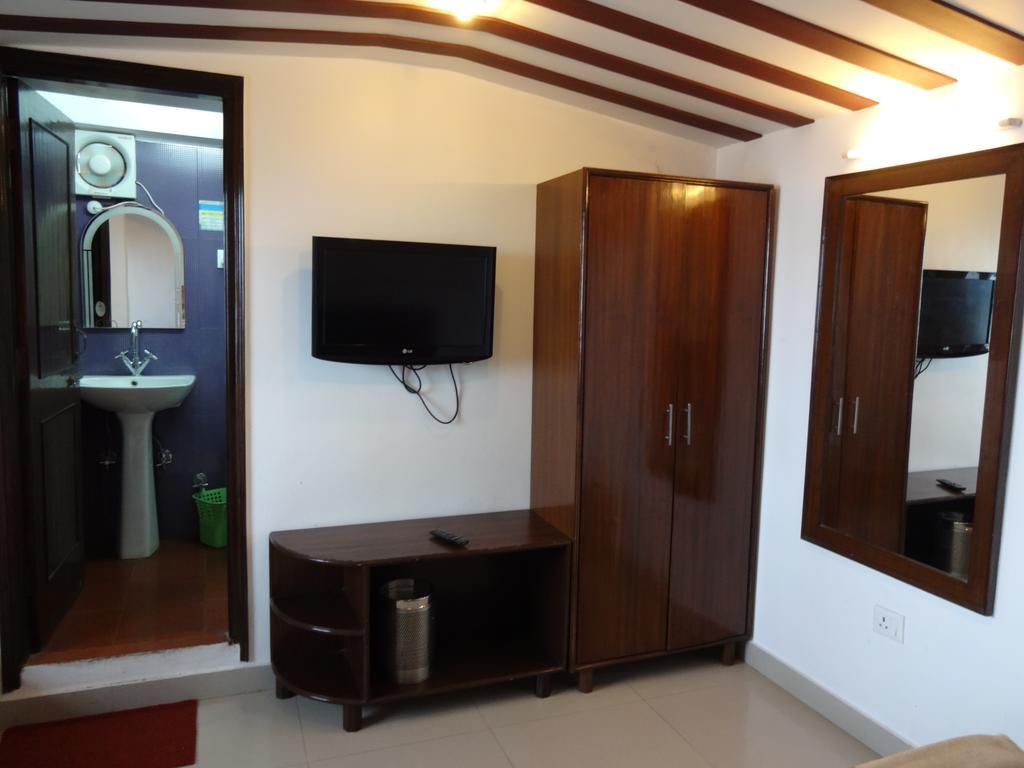 Hotel Ratan Dehradun Eksteriør billede